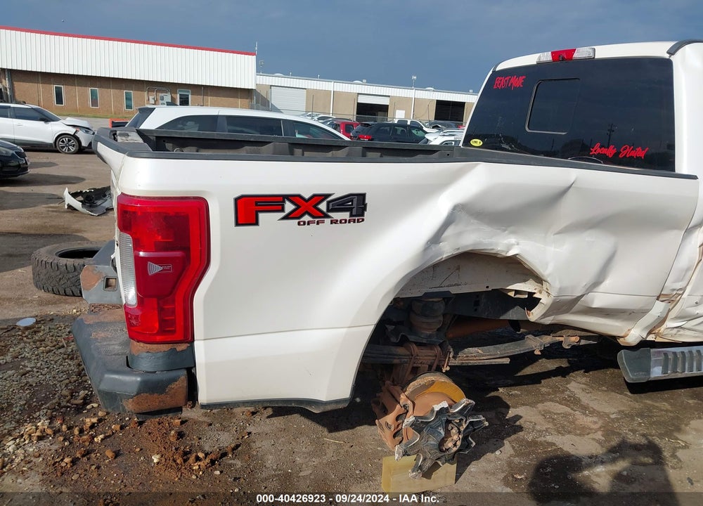 2017 FORD F-250 LARIAT VIN: 1FT7W2BT2HEB90155