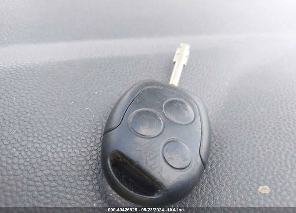 2010 FORD TRANSIT CONNECT XLT VIN: NM0KS9BN1AT015037