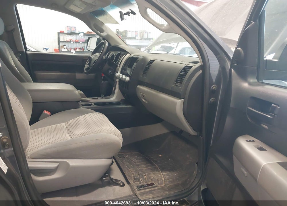 2007 TOYOTA TUNDRA SR5 5.7L V8 VIN: 5TBBV54117S486599