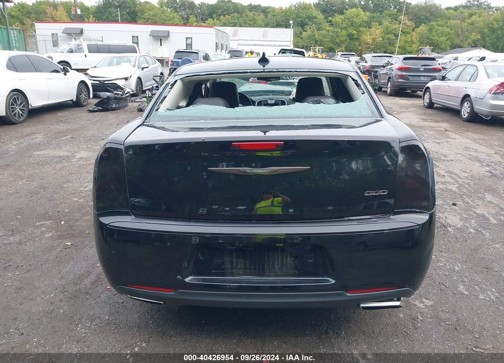 2018 CHRYSLER 300 TOURING VIN: 2C3CCAAG0JH308583