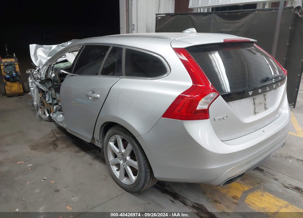 2017 VOLVO V60 T5 PREMIER VIN: YV140MEKXH1373470