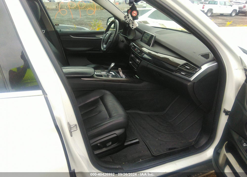2015 BMW X5 XDRIVE35I VIN: 5UXKR0C56F0K63302
