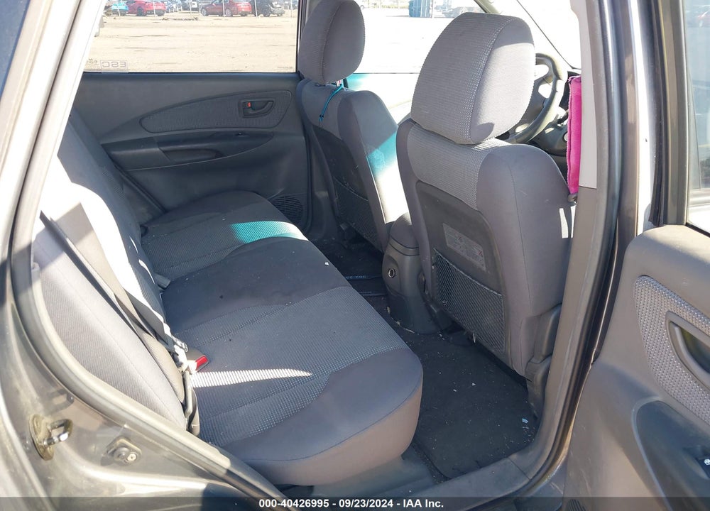 2007 HYUNDAI TUCSON GLS VIN: KM8JM12B07U559320