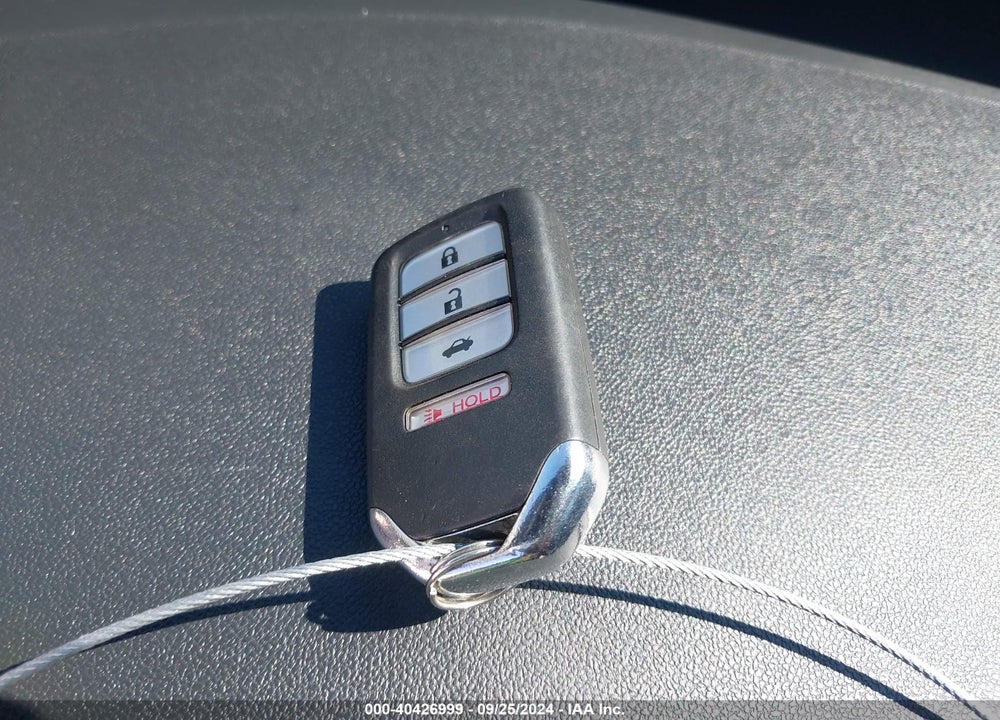 2014 HONDA CIVIC HYBRID VIN: 19XFB4F30EE200811