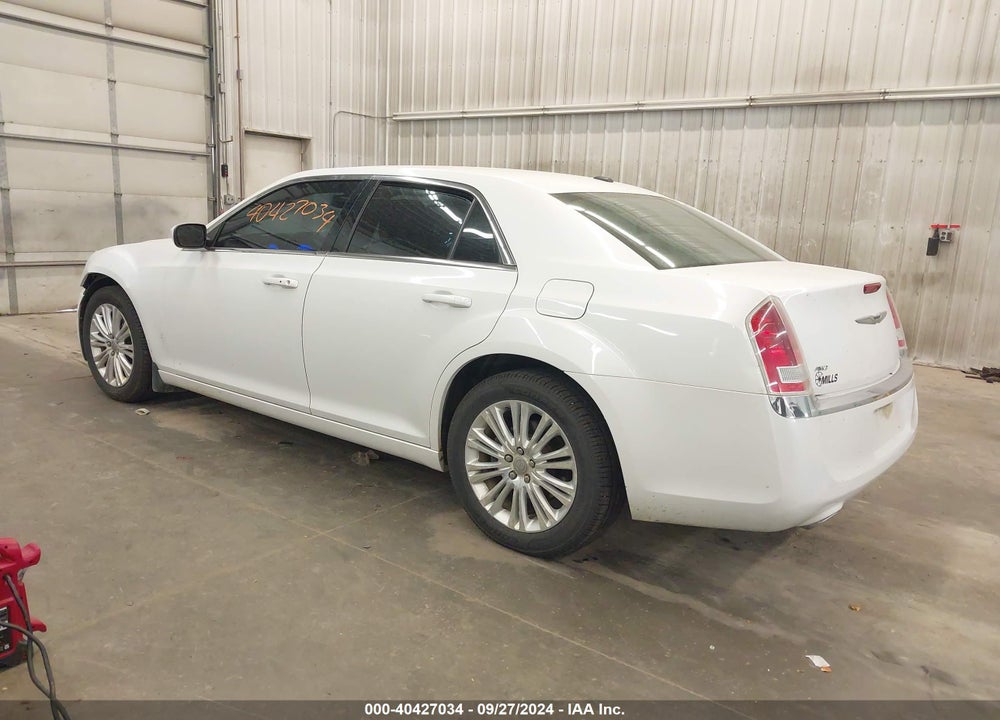 2014 CHRYSLER 300 VIN: 2C3CCARG3EH205782