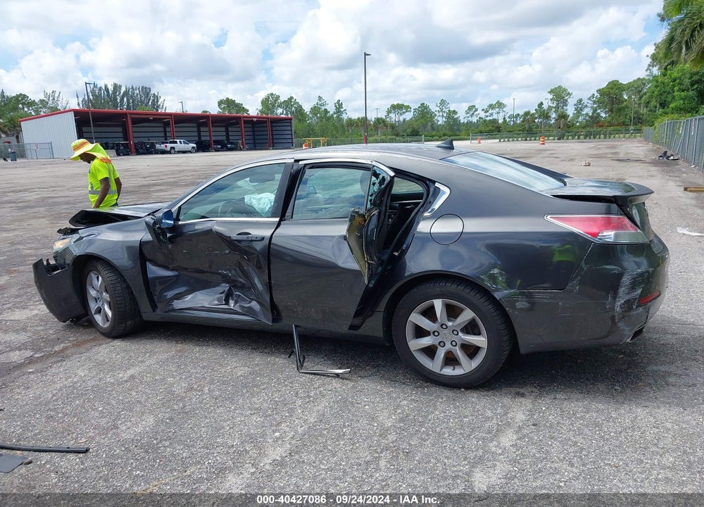 2013 ACURA TL 3.5 VIN: 19UUA8F56DA002014