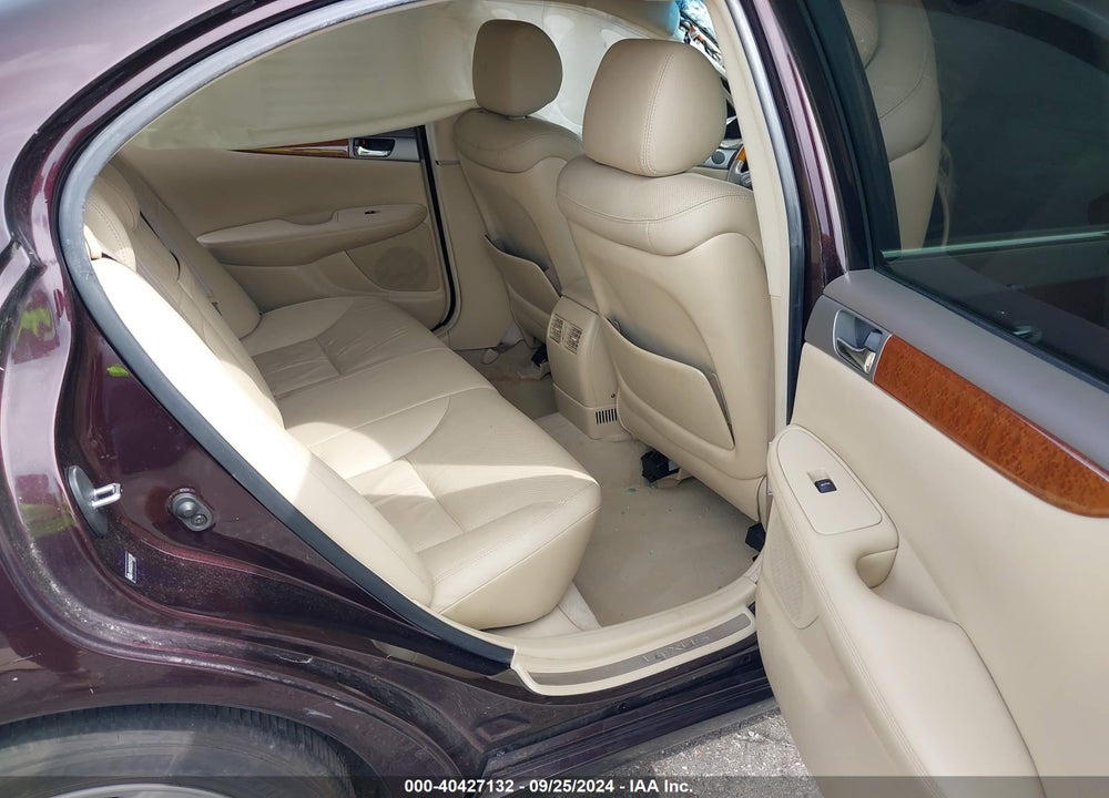 2005 LEXUS ES 330 VIN: JTHBA30G255101358