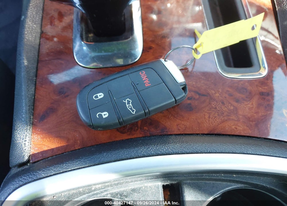 2014 CHRYSLER 300 VIN: 2C3CCAAGXEH286727