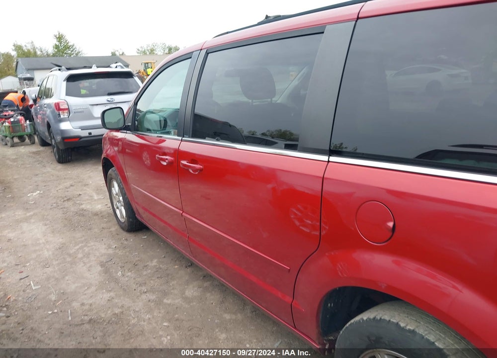 2008 CHRYSLER TOWN & COUNTRY TOURING VIN: 2A8HR54P78R779842