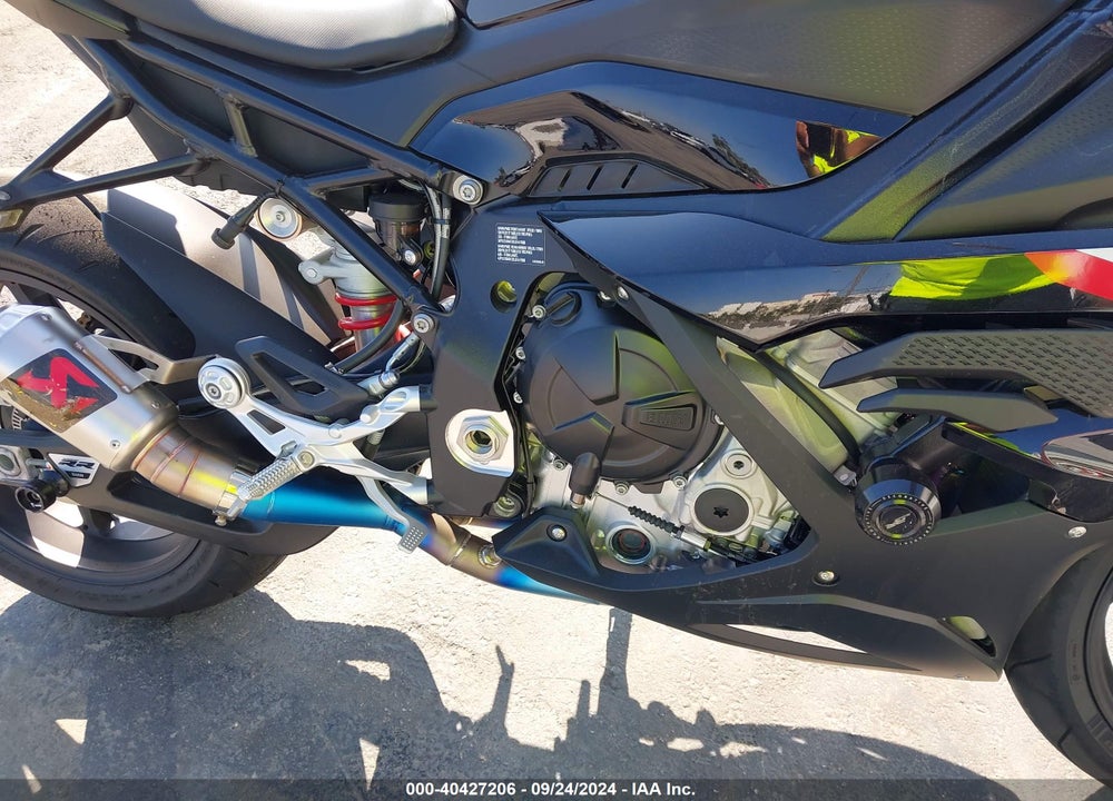 2024 BMW S 1000 RR VIN: WB10E630XR6J67537