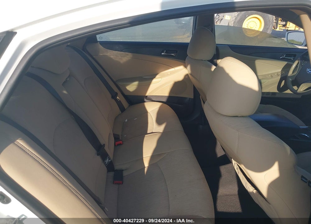 2013 HYUNDAI SONATA GLS VIN: 5NPEB4AC6DH786704