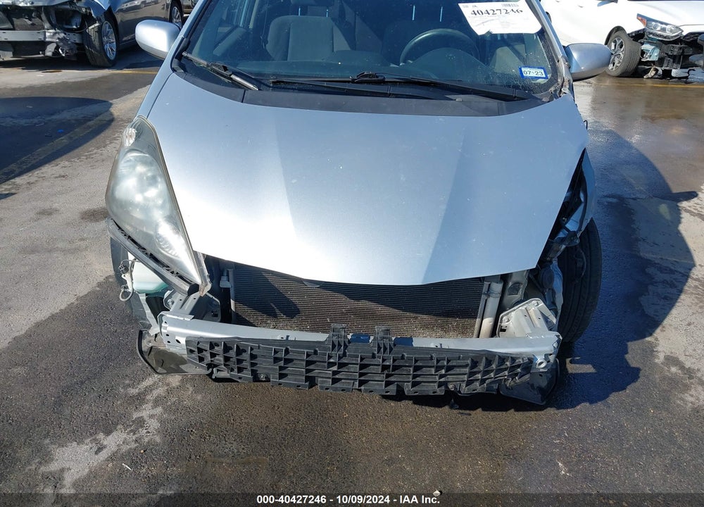 2012 HONDA FIT VIN: JHMGE8H30CC021414