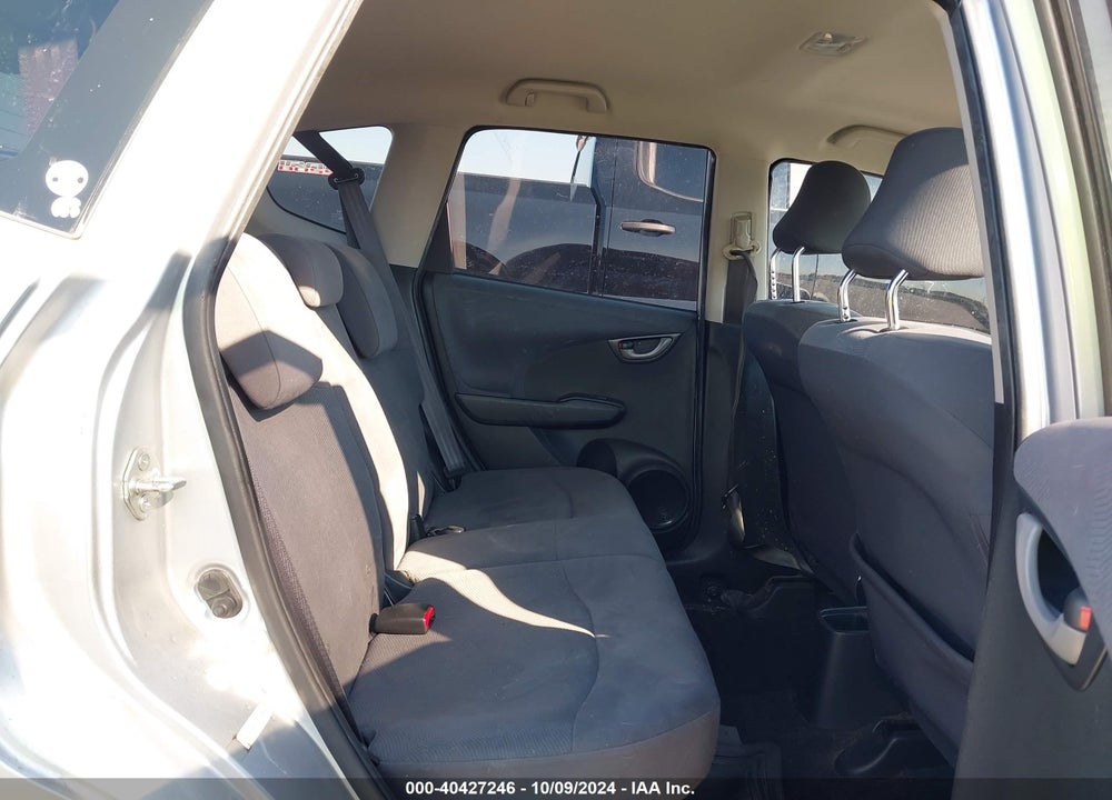 2012 HONDA FIT VIN: JHMGE8H30CC021414