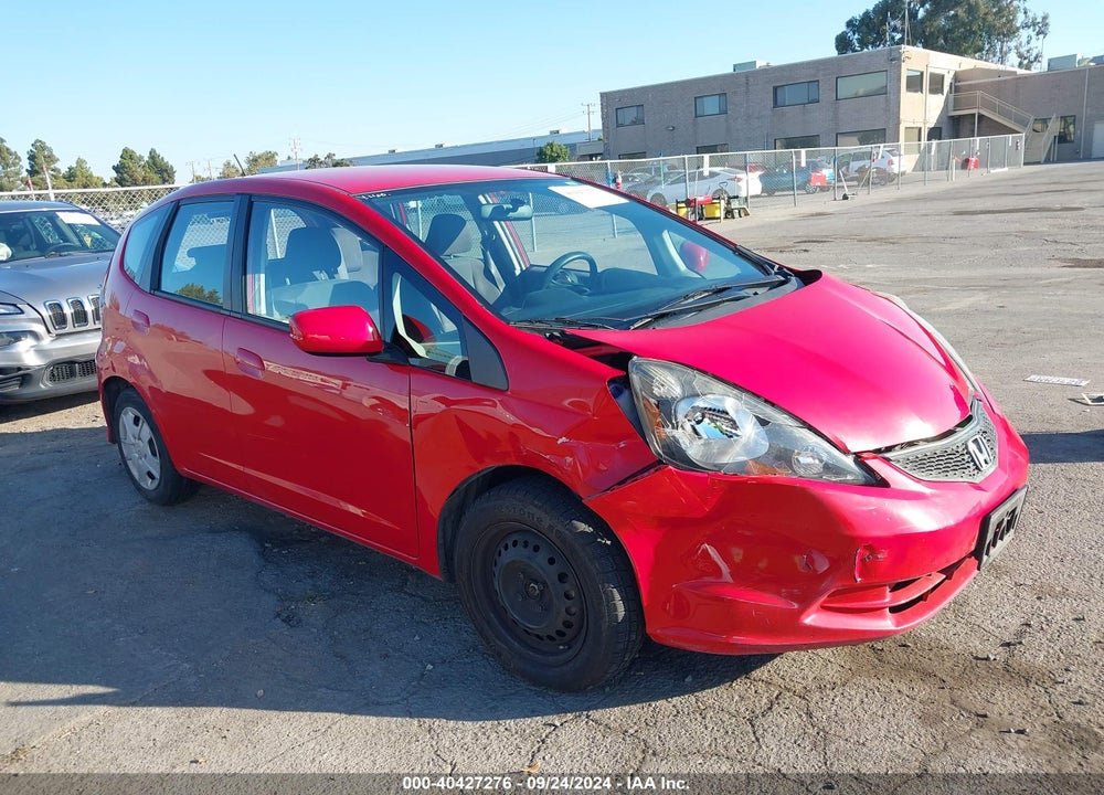 2012 HONDA FIT VIN: JHMGE8H32CC023391