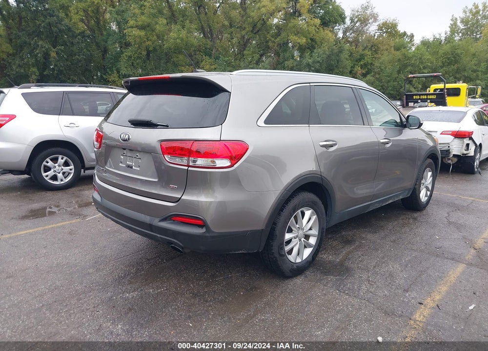 2017 KIA SORENTO 2.4L LX VIN: 5XYPG4A38HG299057