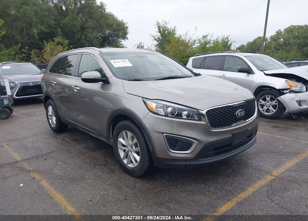 2017 KIA SORENTO 2.4L LX VIN: 5XYPG4A38HG299057