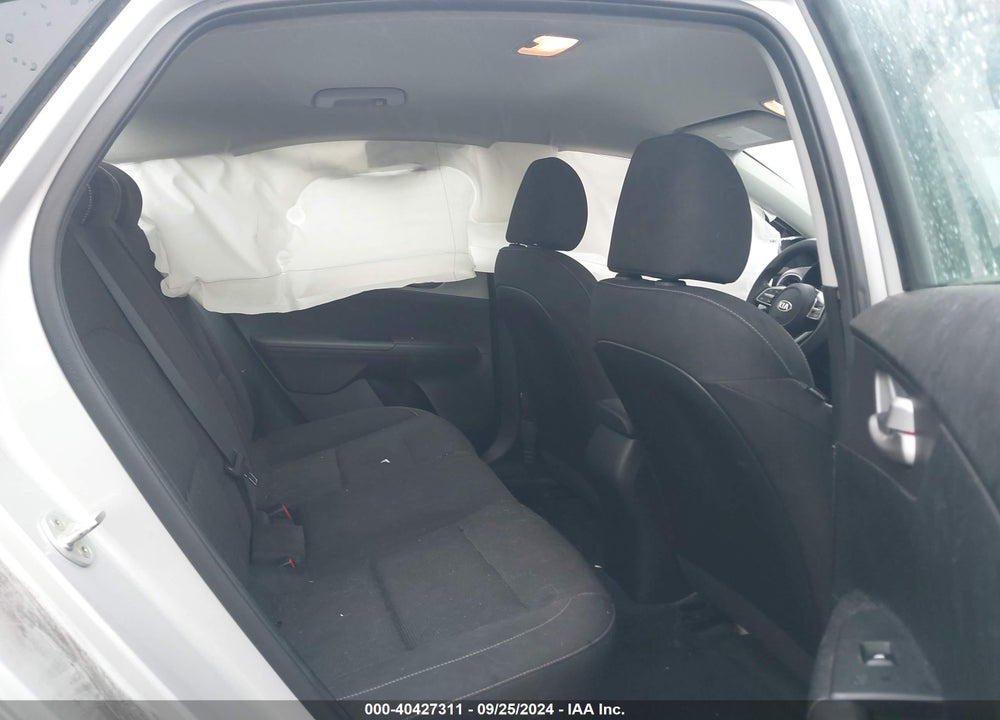 2019 KIA FORTE LXS VIN: 3KPF24AD7KE041216