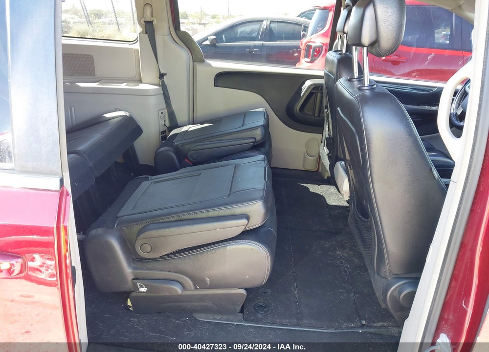 2015 CHRYSLER TOWN & COUNTRY TOURING VIN: 2C4RC1BG2FR695871