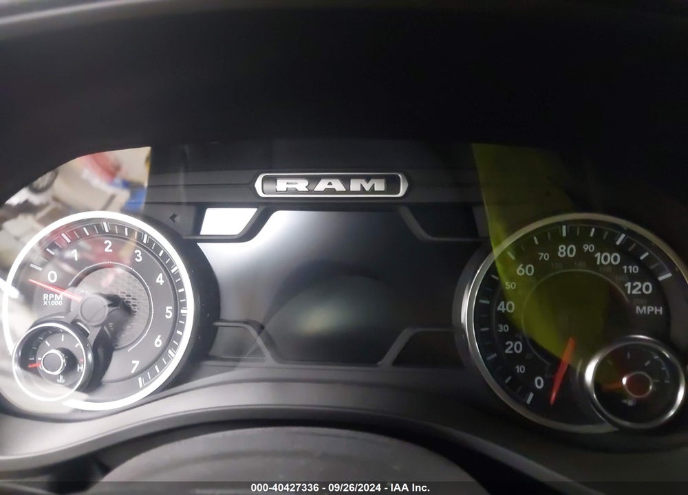 2025 RAM 1500 LAIE  4X4 5'7 BOX VIN: 1C6SRFJP6SN515241