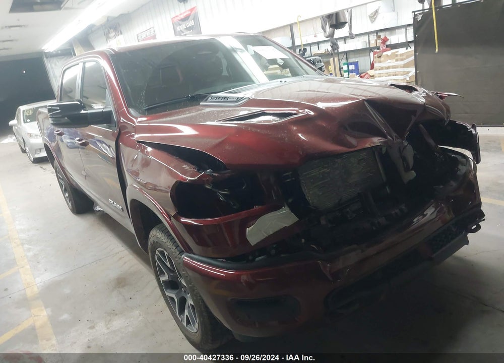 2025 RAM 1500 LAIE  4X4 5'7 BOX VIN: 1C6SRFJP6SN515241