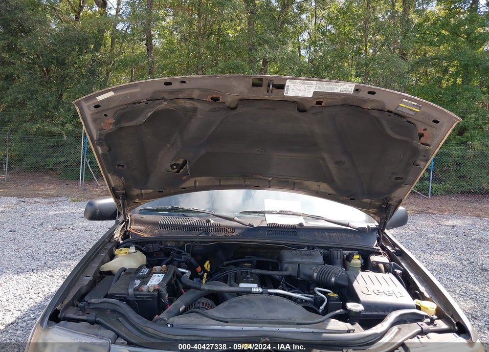 2000 JEEP GRAND CHEROKEE LAREDO VIN: 1J4GW48S0YC409758