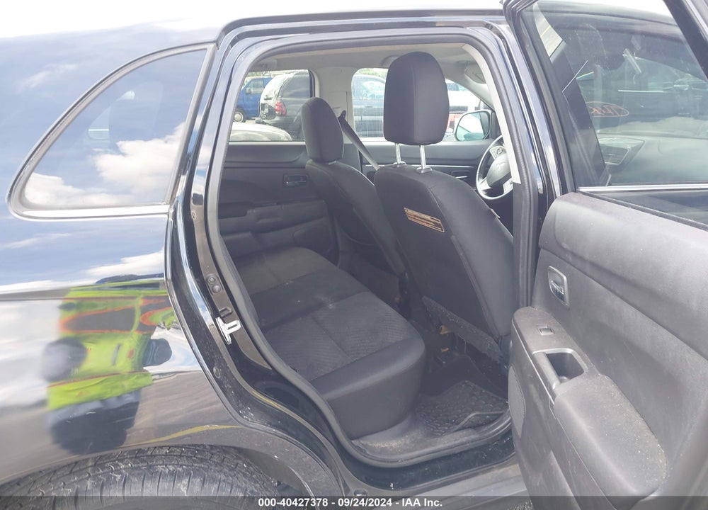 2015 MITSUBISHI OUTLANDER SPORT SE VIN: 4A4AP4AUXFE015117