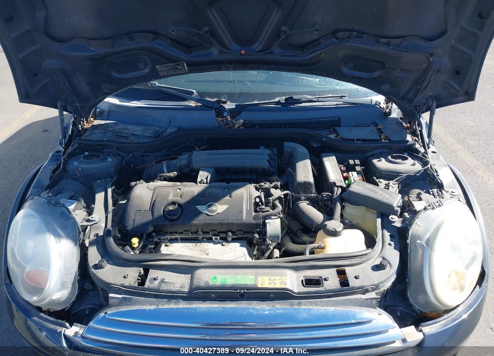 2007 MINI COOPER VIN: WMWMF33567TL68455