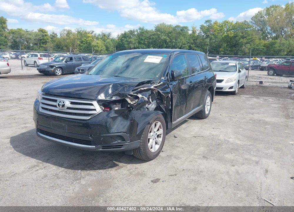 2011 TOYOTA HIGHLANDER BASE V6 VIN: 5TDBK3EH7BS044130