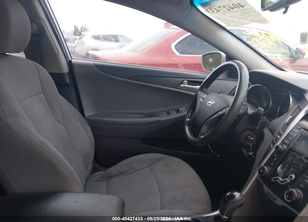 2013 HYUNDAI SONATA GLS VIN: 5NPEB4ACXDH554896