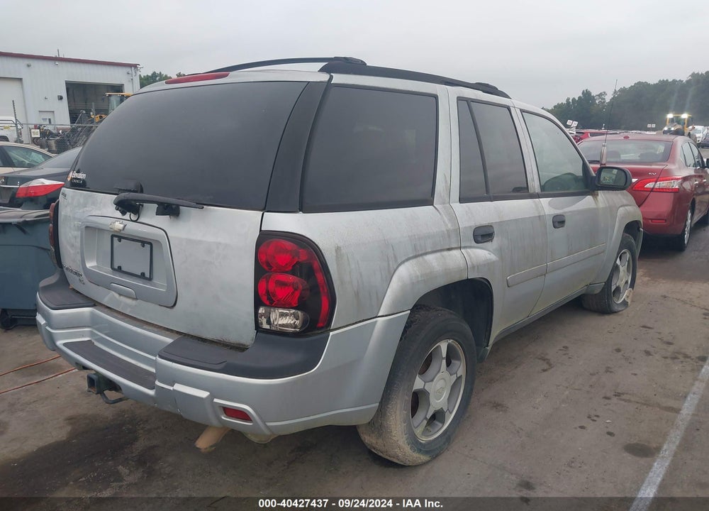 2007 CHEVROLET TRAILBLAZER LS VIN: 1GNDS13SX72159841