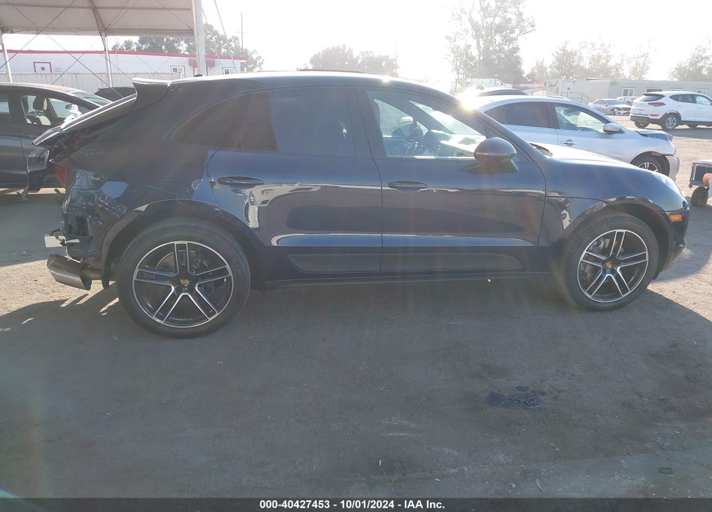 2021 PORSCHE MACAN VIN: WP1AA2A55MLB02324