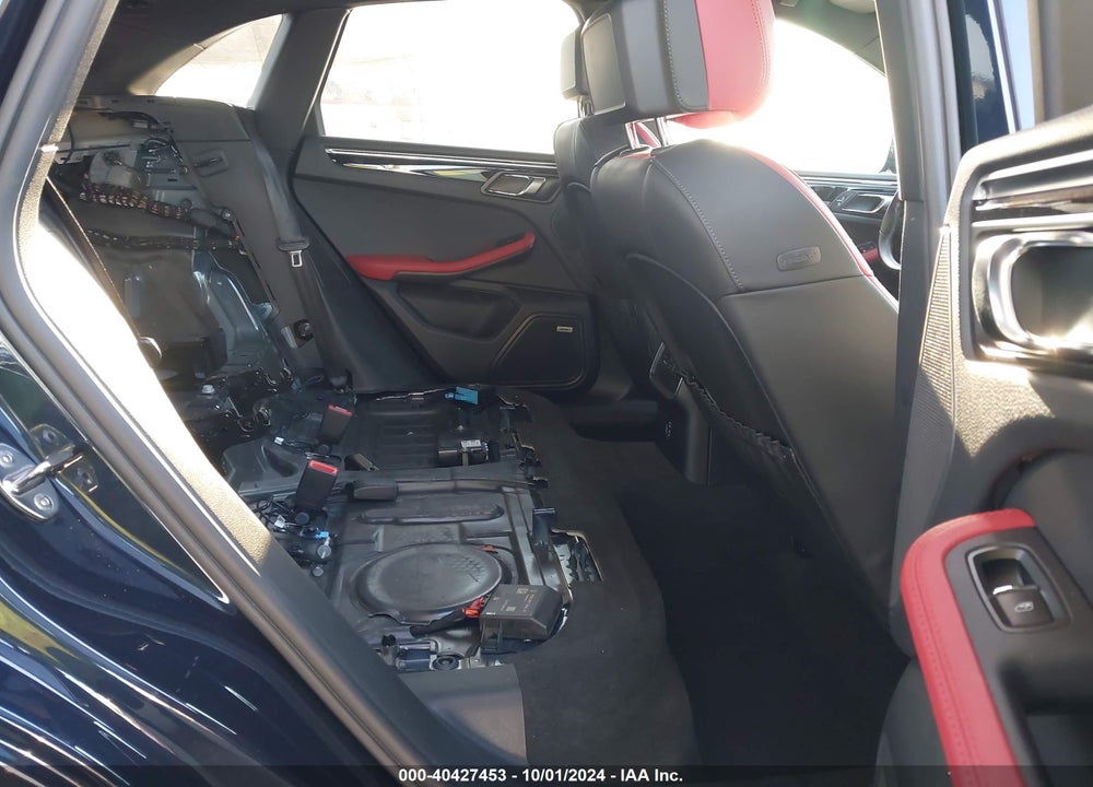 2021 PORSCHE MACAN VIN: WP1AA2A55MLB02324