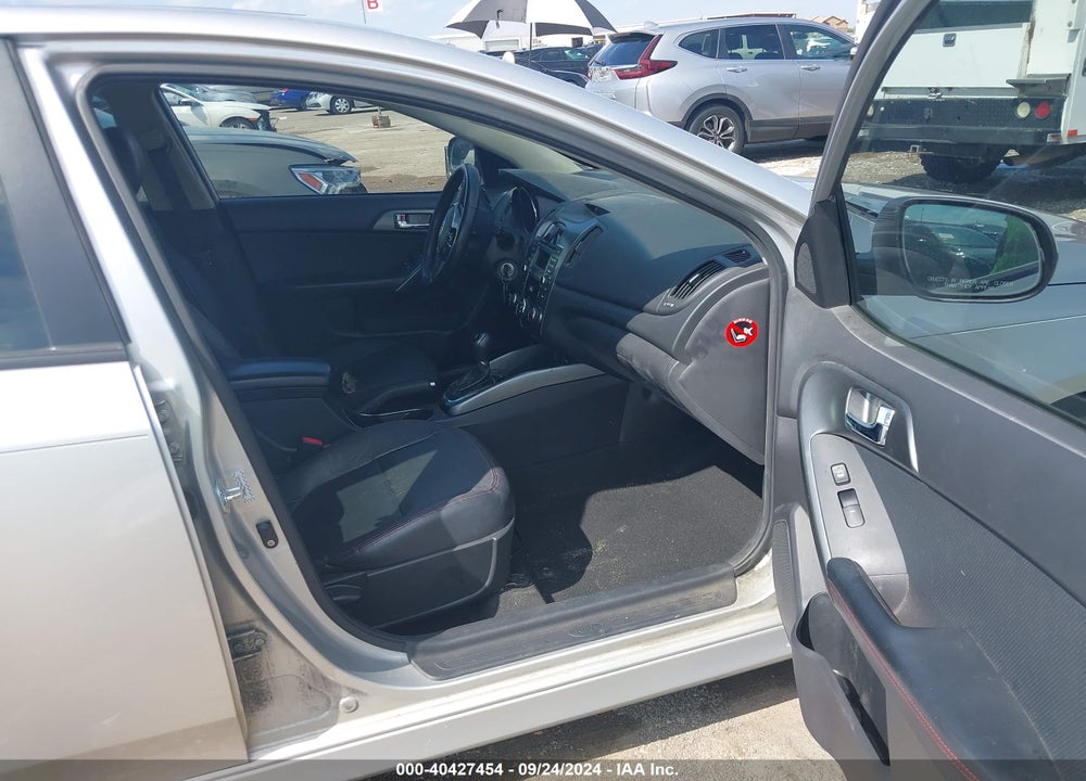 2013 KIA FORTE SX VIN: KNAFW4A30D5732871