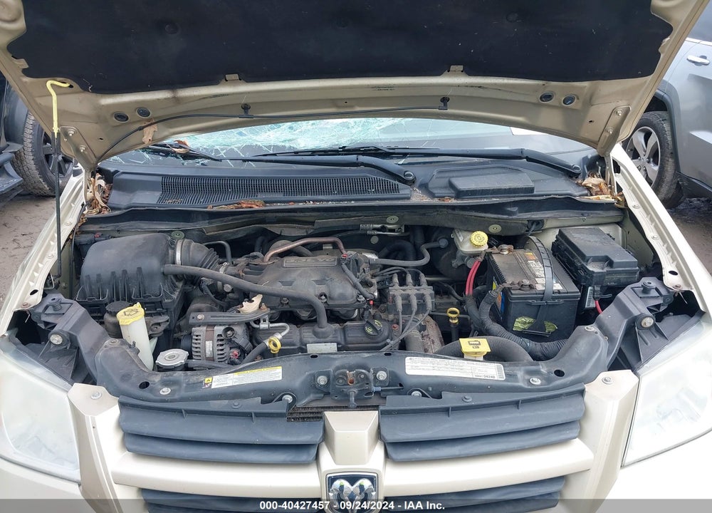 2010 DODGE GRAND CARAVAN SE VIN: 2D4RN4DE7AR354405