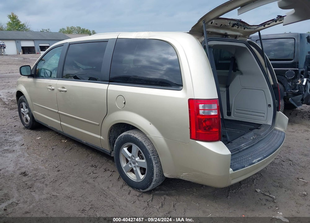 2010 DODGE GRAND CARAVAN SE VIN: 2D4RN4DE7AR354405