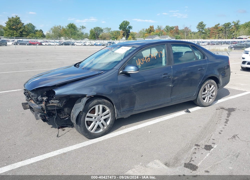 2008 VOLKSWAGEN JETTA SEDAN VIN: 3VWJM71K48M082094