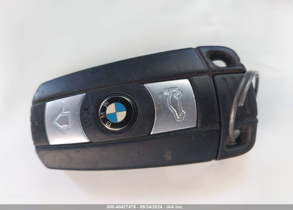 2009 BMW 128I VIN: WBAUP73589VK76615