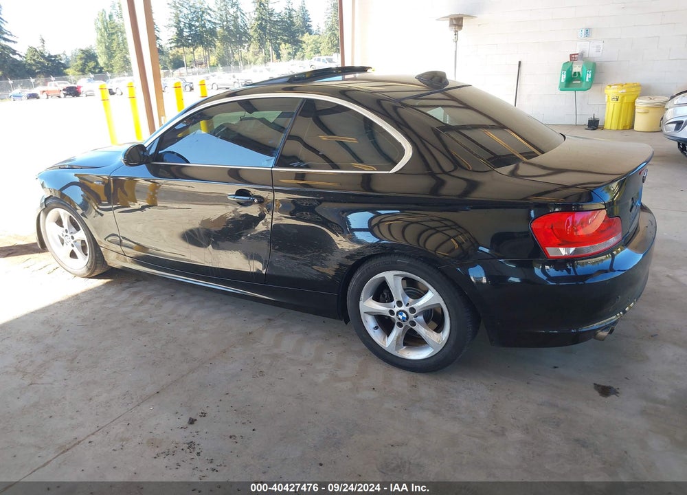 2009 BMW 128I VIN: WBAUP73589VK76615