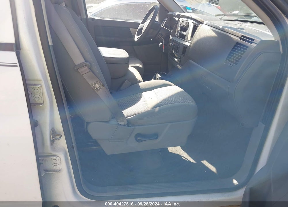 2007 DODGE RAM 1500 SLT VIN: 1D7HA18P67S111728