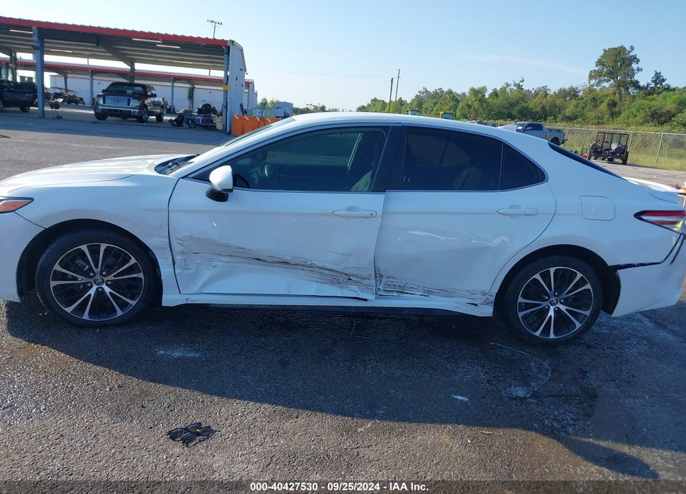 2020 TOYOTA CAMRY SE VIN: 4T1G11AK4LU903973