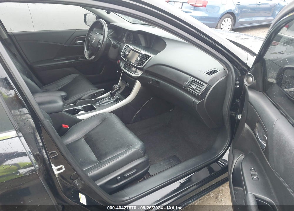 2013 HONDA ACCORD EX-L VIN: 1HGCR2F88DA184746