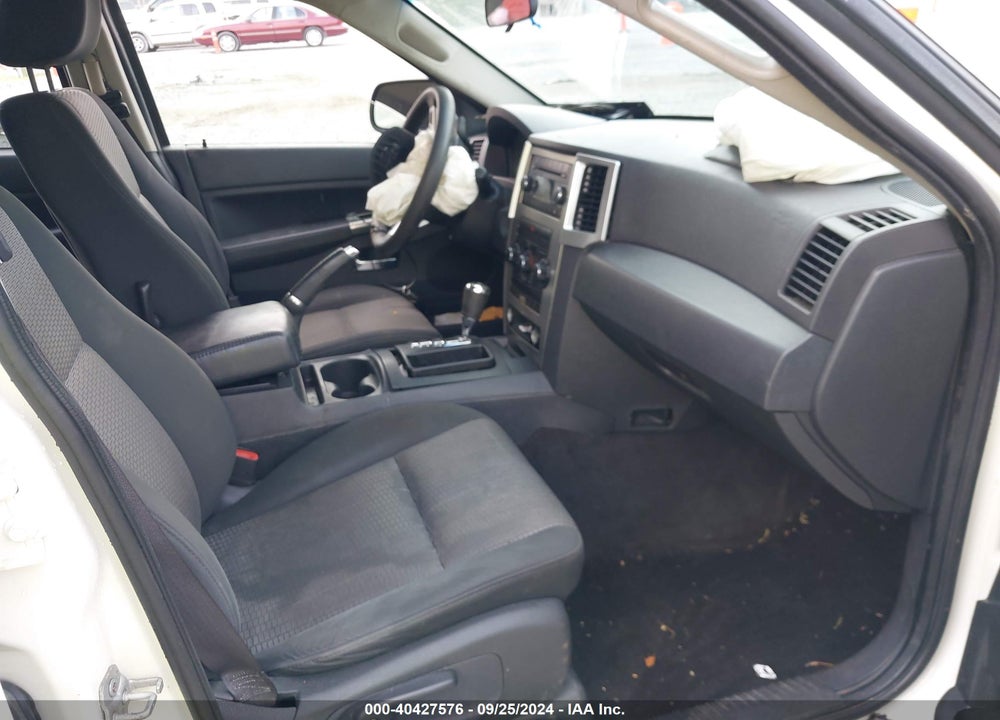2009 JEEP GRAND CHEROKEE LAREDO VIN: 1J8GR48K29C516978