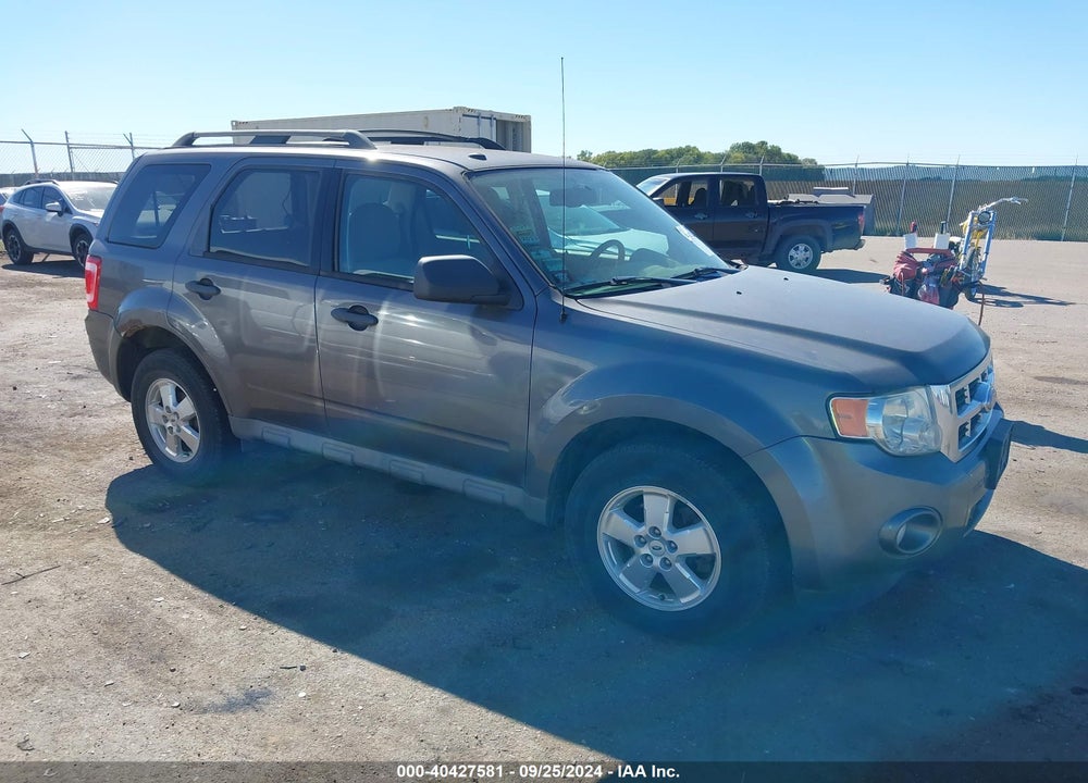 2009 FORD ESCAPE XLT VIN: 1FMCU93789KB19281