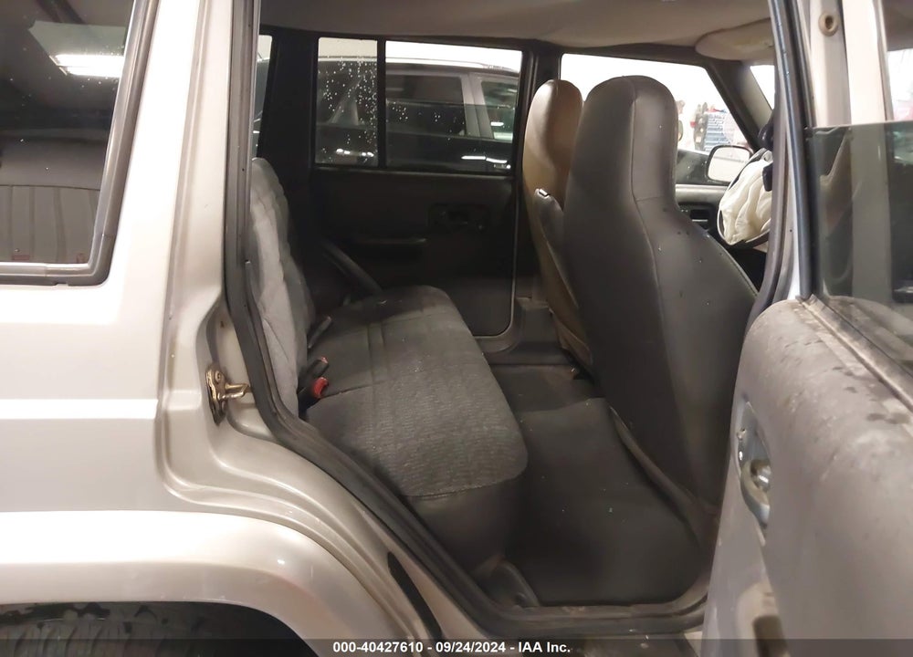 2001 JEEP CHEROKEE VIN: 1J4FF48S81L563300