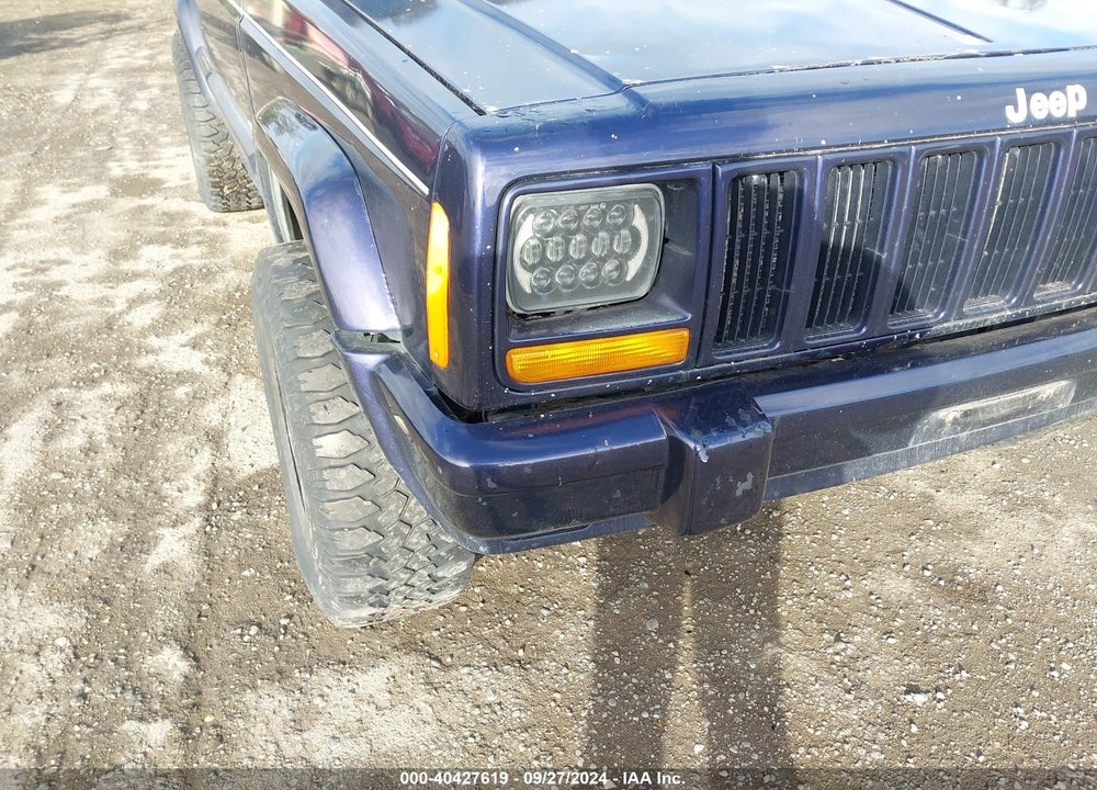 1998 JEEP CHEROKEE LIMITED VIN: 1J4FJ78S5WL284409