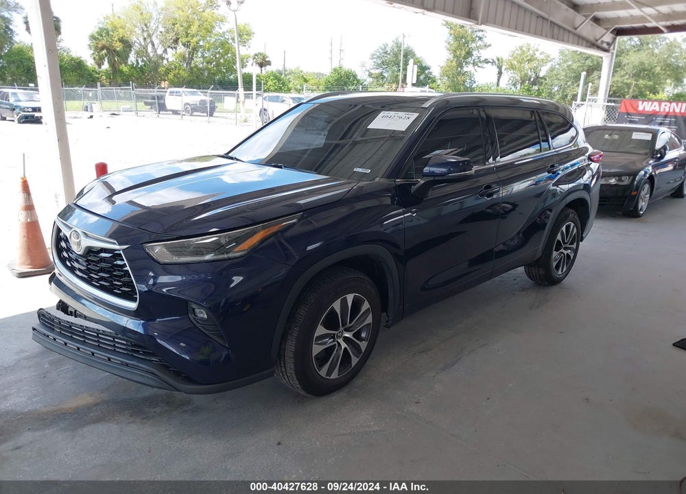 2021 TOYOTA HIGHLANDER XLE VIN: 5TDGZRAH3MS527255