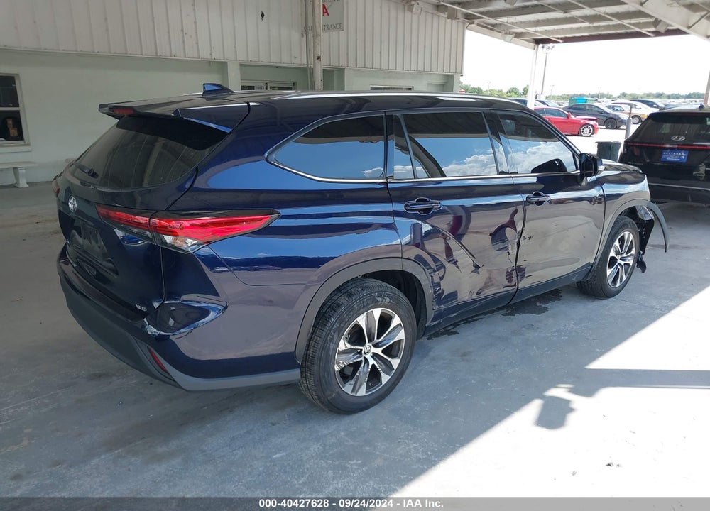 2021 TOYOTA HIGHLANDER XLE VIN: 5TDGZRAH3MS527255