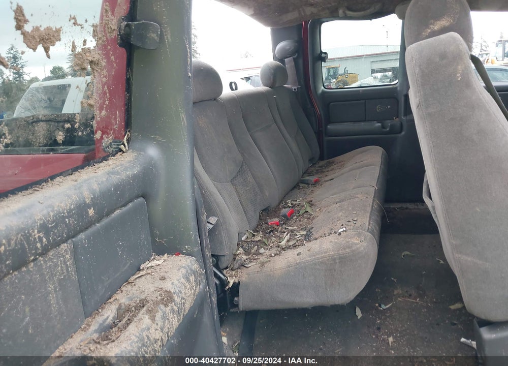 2005 CHEVROLET SILVERADO 1500 LS VIN: 1GCEK19B45E149175