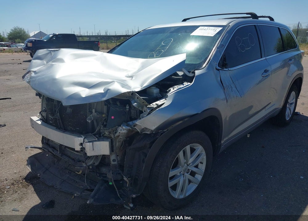 2015 TOYOTA HIGHLANDER VIN: 5TDZKRFH6FS075679