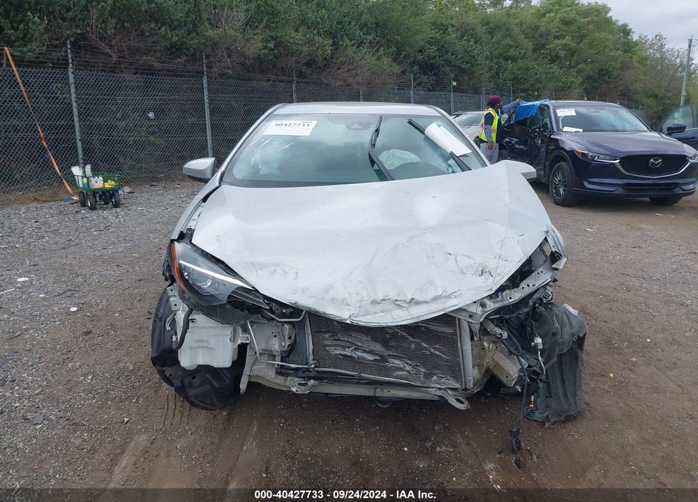 2018 TOYOTA COROLLA LE VIN: 5YFBURHEXJP751812